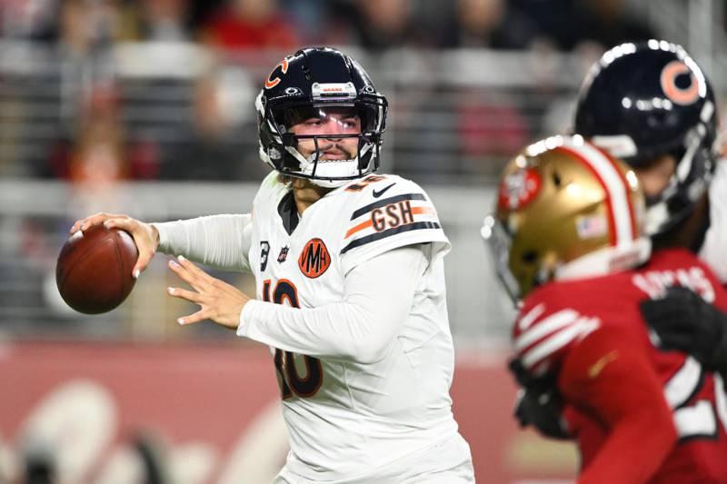 Chicago Bears quarterback Caleb Williams passes against the San Francisco 49ers during the second half of an NFL football game in Santa Clara, Calif., Sunday, Dec. 28, 2025. (AP Photo/Eakin Howard)