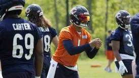 Justin Fields, DJ Moore working to build rapport as Bears begin OTAs