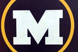 Morris prevails, earns I-8 split with La Salle-Peru