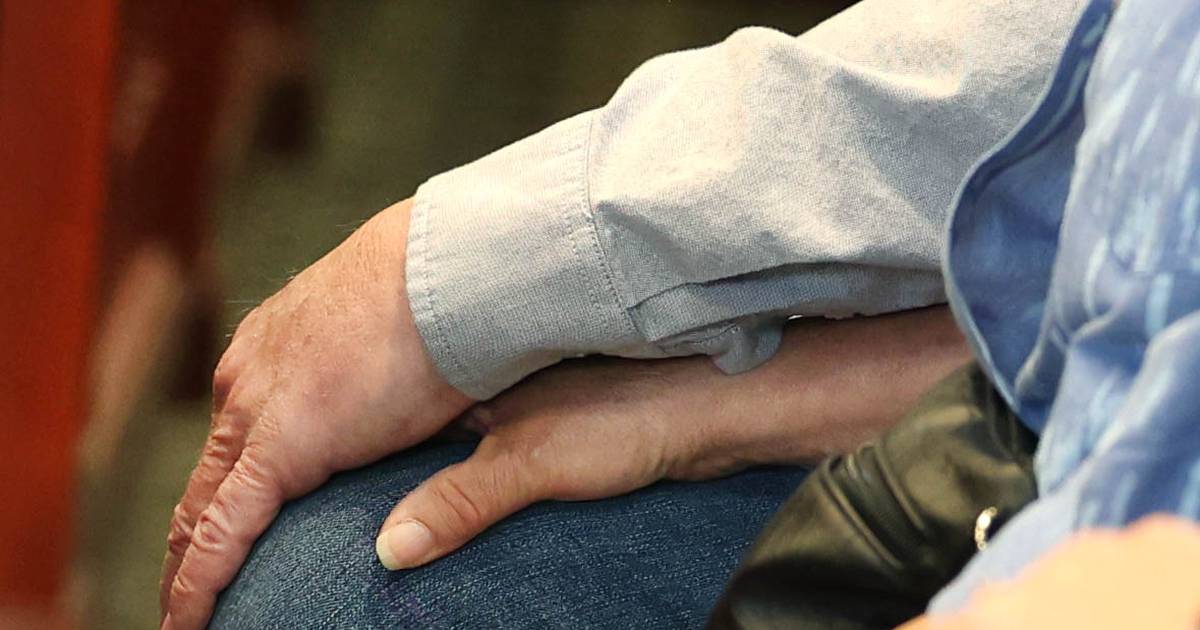 Distraught 911 call begins emotional morning of testimonies in Day 1 of Wilson murders trial