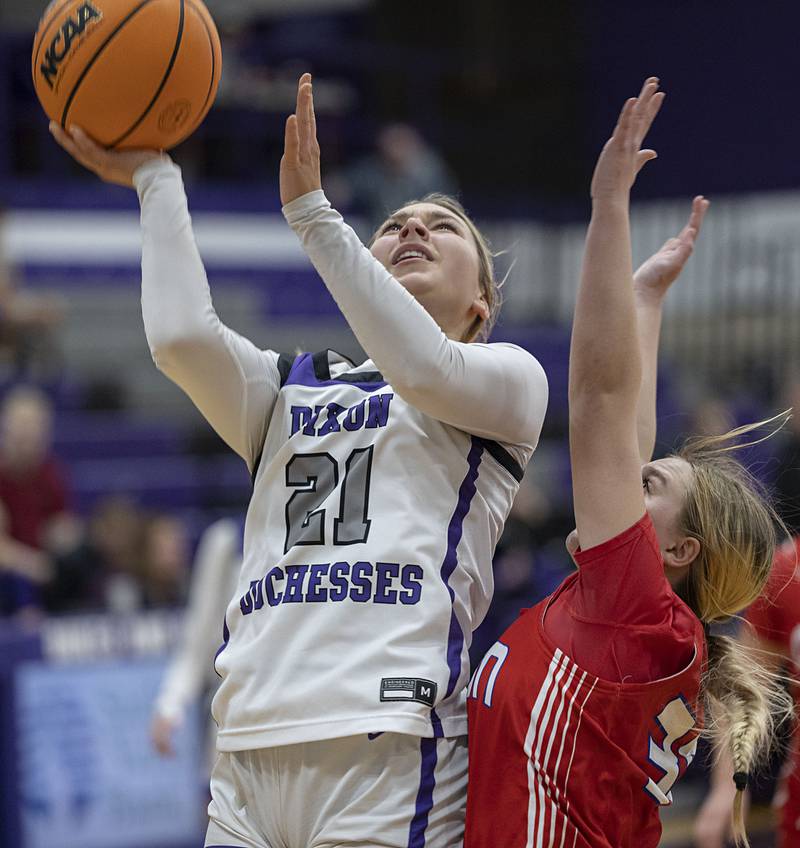 Dixon’s Reese Dambman puts up a shot against Oregon Thursday, Jan. 15, 2026.