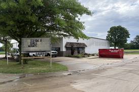 Streator awards $19K facade grant to funeral service business in Northpoint plaza