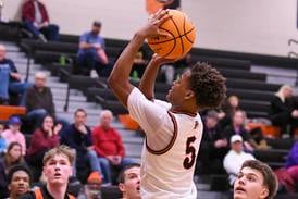 Bryan Miller’s late composure helps DeKalb top United Township for 3rd at Chuck Dayton