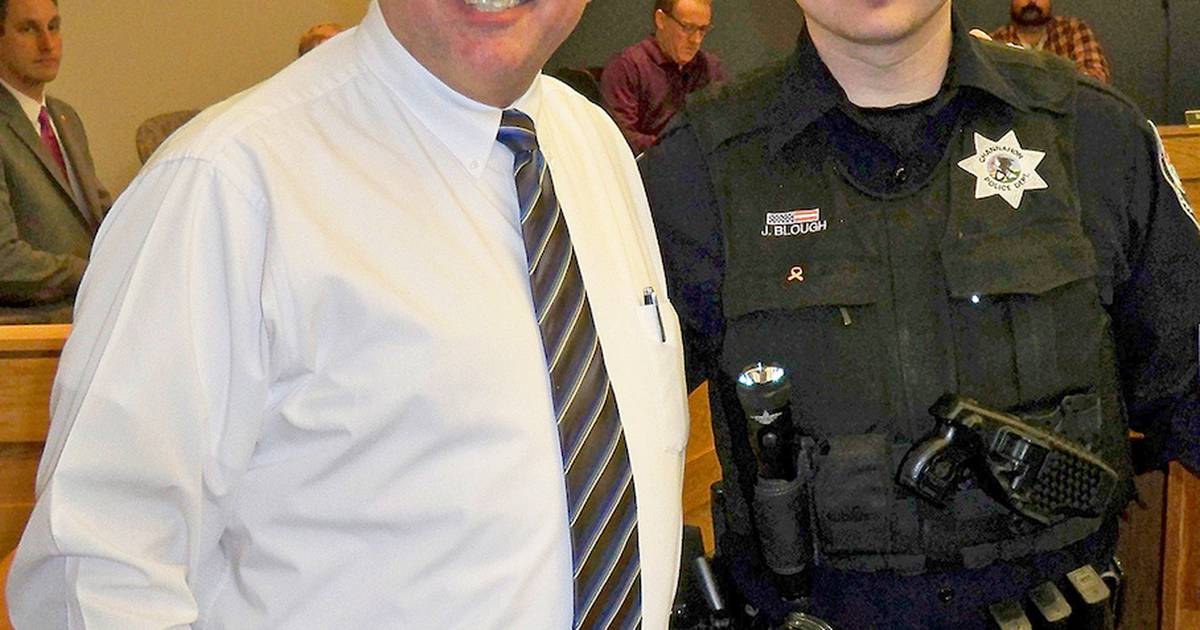 Channahon cop goes above and beyond – Shaw Local