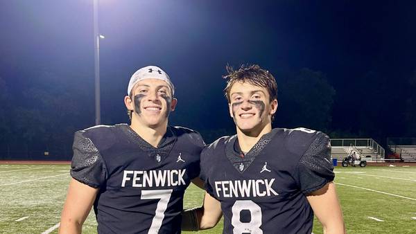 Fenwick brothers Tommy Thies, Jake Thies combine for 4 TDs in win over Benet