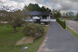 Lake in the Hills buys home near Ryder Park