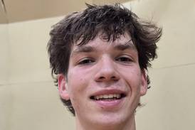 Stillwell scores 26, plays big in Streator win against Herscher