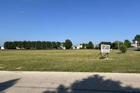 Proposed luxury Sycamore townhomes could sell for $350k 