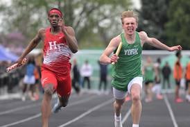 Seniors set the pace at Red Grange Invitational