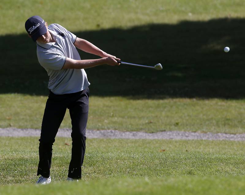 Prairie Ridge’s JJ Lee chips onto the 6th green during the Fox Valley Conference Boys Golf Tournament Wednesday, Sept. 25, 2024, at RedTail Golf Club in Lakewood.