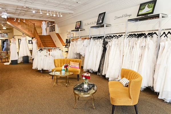 Find the perfect dress for promising ‘I do’