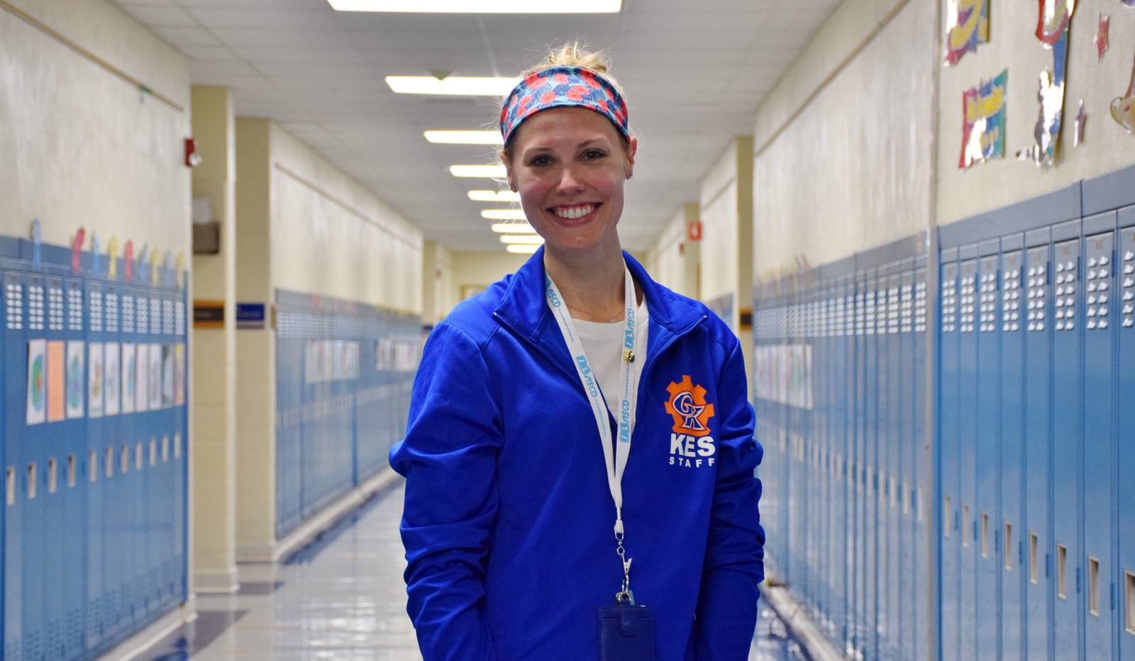 Kingston Elementary School teacher wins Golden Apple Award, credited