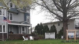 Ottawa council approves use permit for Buddhist retreat