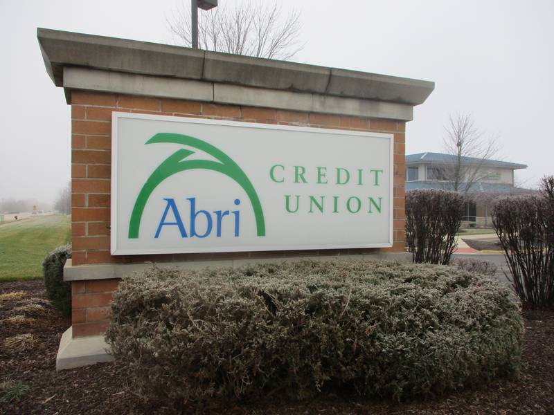 A monument sign marks the Abri Credit Union location near the intersection of Renwick and Weber roads in Romeoville. Dec. 30, 2023.