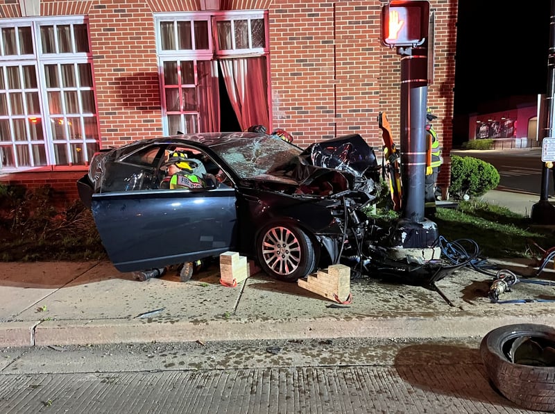 A Harvard man suffers serious injuries and is charged with driving under the influence of alcohol after crashing a car into a light pole and vacant building in McHenry Monday night, according to the McHenry Police Department.