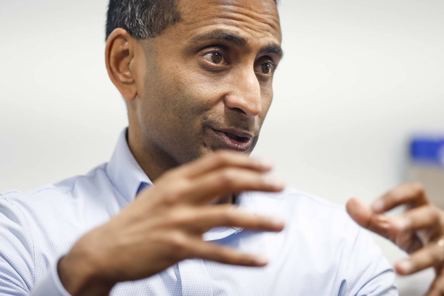 Dr. Sri Komanduri at the Center for Advanced Endoscopy at Northwestern Medicine Central DuPage Hospital in Winfield. The Center for Advanced Endoscopy will expand access to highly specialized digestive health services that handle chronic ve traditionally been available only at large academic medical centers. Supported by a $15 million investment, the center will offer some of the most advanced gastrointestinal (GI) procedures available in the United States.