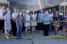 Goldwater Care cuts ribbon at new Spring Valley location