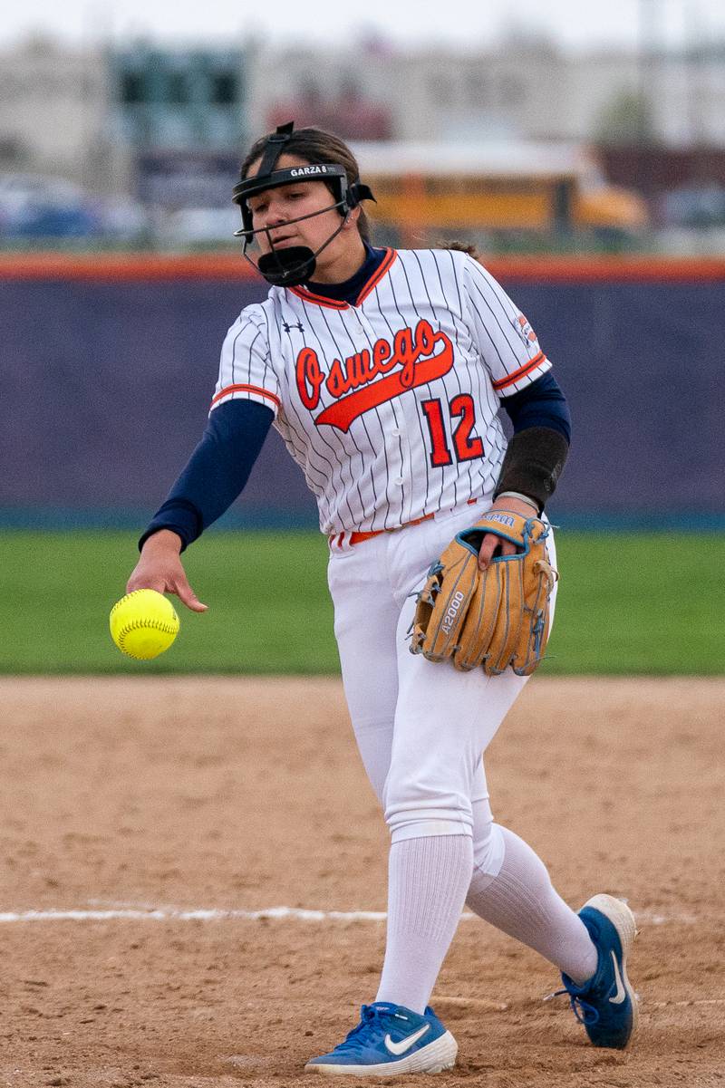Photos Yorkville vs. Oswego softball Shaw Local