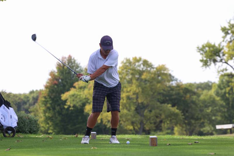 St. Anne/Clifton Central’s Carson Meister tees off during the IHSA Class 1A Kankakee (McNamara) Regional at the Elks Country Club on Wednesday, Oct. 1, 2025. Meister shot an 86 to finish seventh overall and advance to sectionals.