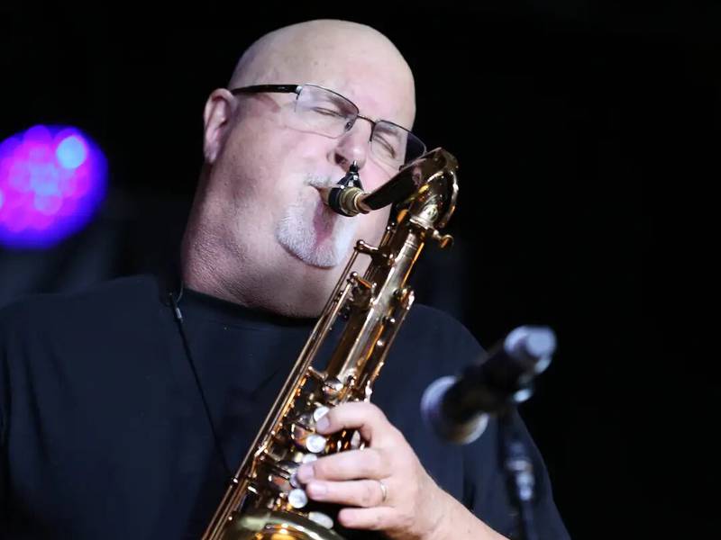 Dixon Municipal Band’s spring concert to feature Grammy-winning saxophonist Tom Scott