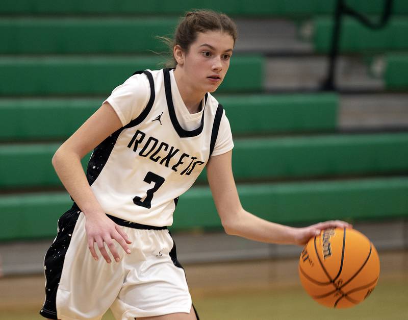 Rock Falls’ Ashley Rodriguez handles the ball against L-P Saturday, Nov. 30, 2024.