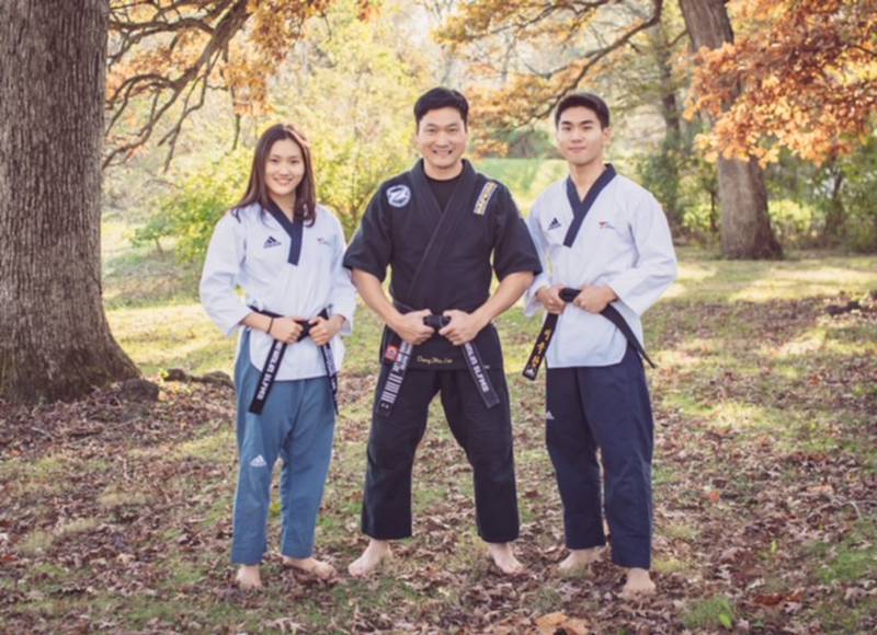 From left: The Lee Family, instructor Chaeryeong, Grand Master Changmin, and Master Yoochan