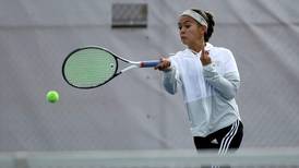 Girls Tennis: Oswego East's Makayla Buenafe makes adjustments, places third at sectionals