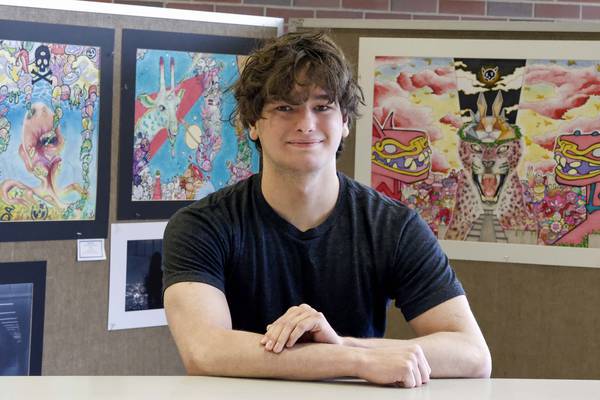 Color them talented: Teen artists offered big scholarship money