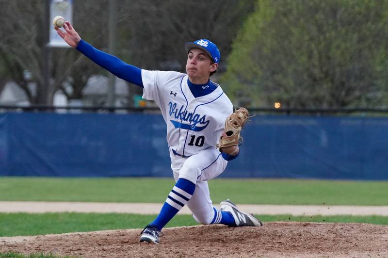 Geneva’s Miles Dibble (10) delivers a pitch against Lake Park during a baseball game at Geneva High School on Wednesday, April 17, 2024.