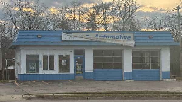 Planned drive-thru Dunkin’ in Crystal Lake draws neighbor pushback: ‘Please don’t dump this on us’