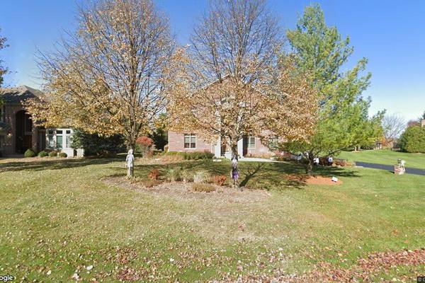 Sale closed in the Village of Lakewood: $800,000 for a single-family home