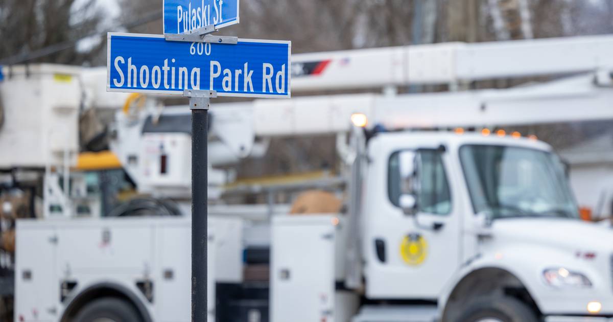 Peru: Shooting Park Road closed between Pulaski, Walnut