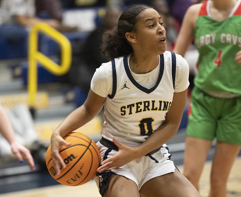 Sterling’s Alivia Gibson handles the ball against LaSalle-Peru Tuesday, Dec. 3, 2024, at Sterling High School.