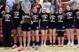 Somonauk/Leland wraps up undefeated Little 10 championship: The Times Thursday Roundup