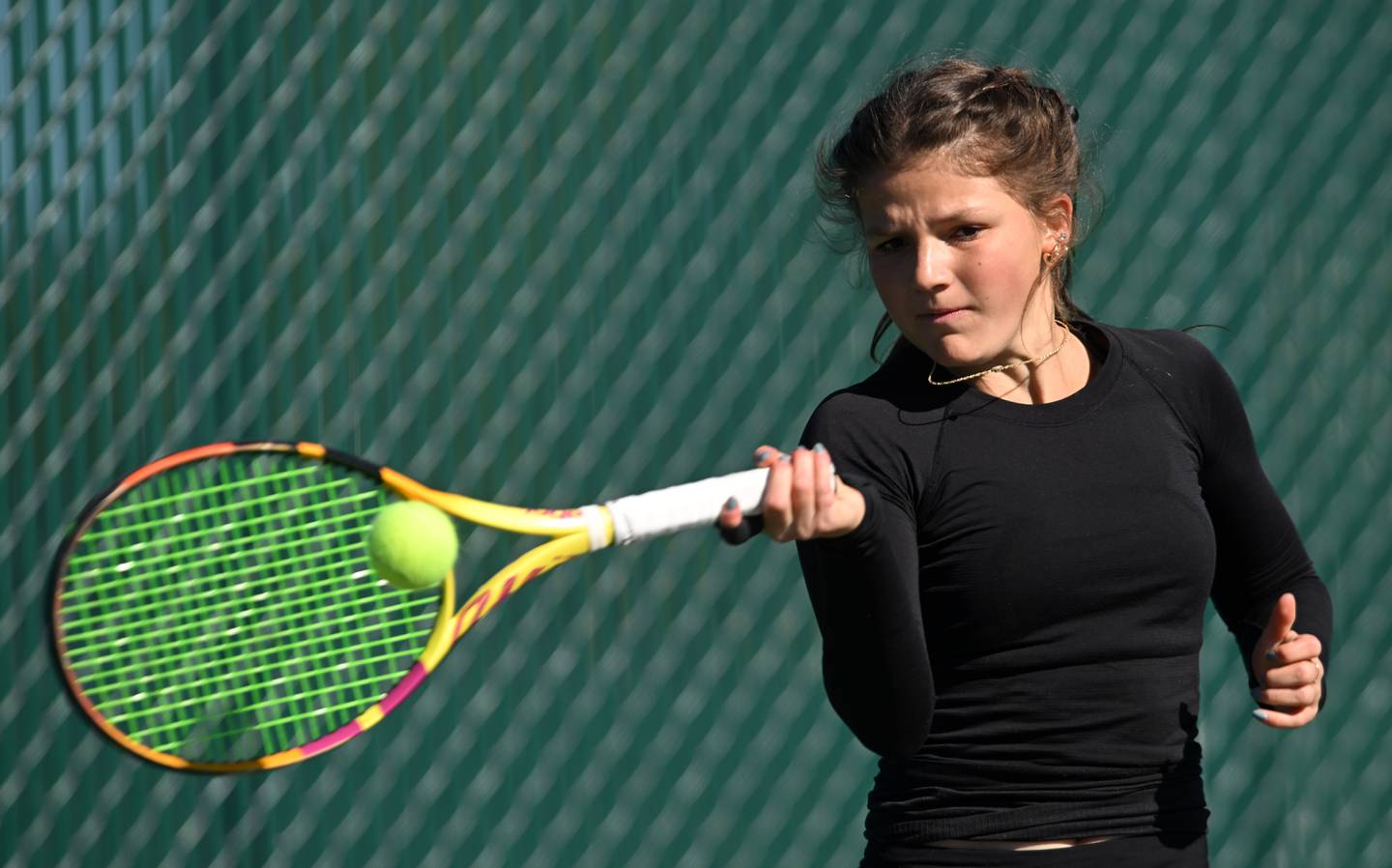 York’s Lizzie Isyanov returns the ball while playing in the Class 2A singles championship match of the girls state tennis tournament at Hersey High School on Saturday, Oct. 26, 2024 in Arlington Heights. Plainfield North’s Jessica Kovalicik won 7-6 (8-6) 6-4.