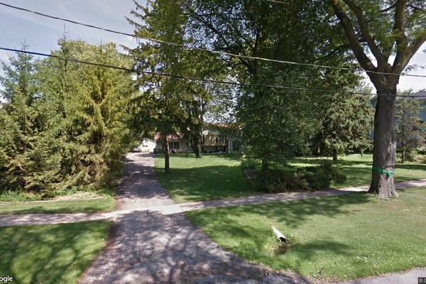 Downers Grove: Four-bedroom home goes for $980,000