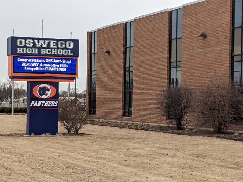 Oswego District 308 eyeing solar panels on schools to reduce electric costs
