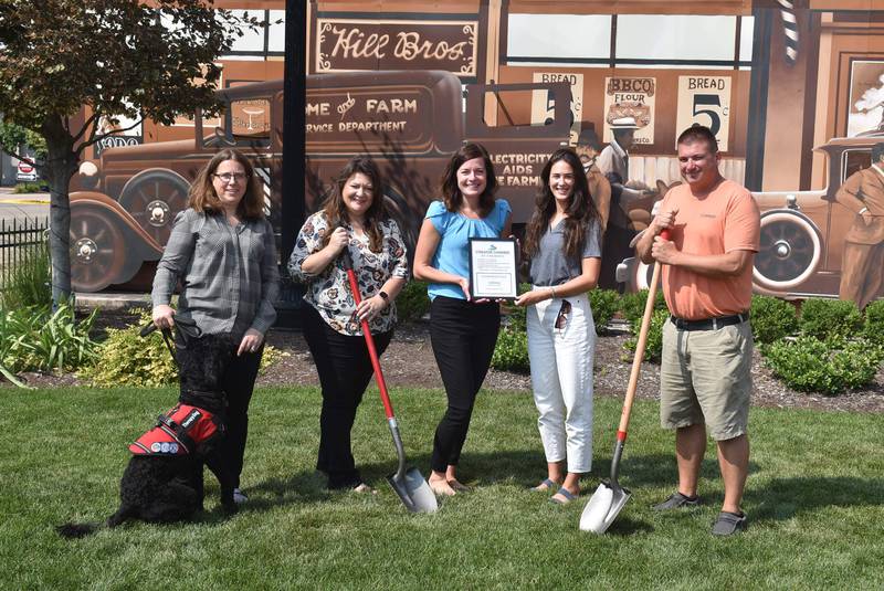 Conxxus conducted a groundbreaking ceremony Tuesday, Aug. 29, 2023, for its installation of fiber internet in Streator. Participating in the ceremony are Beth Palm, Streator Chamber board; Mayor Tara Bedei; Courtney Levy, Streator Chamber director; Josie Orris of Conxxus and Tyler Schoon of Conxxus.