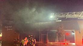 Fire breaks out in Joliet commercial building Saturday morning
