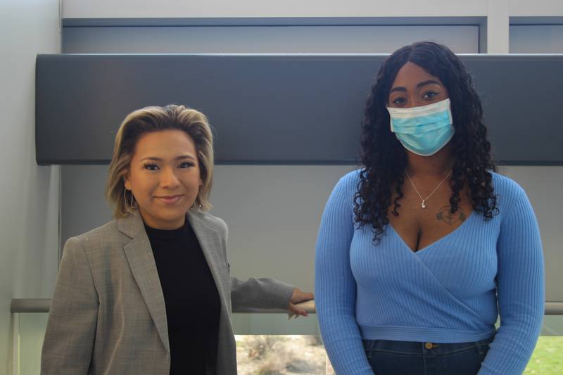 Illinois Valley Community College students Sabrina Belmonte (left) and Raven Bridges.