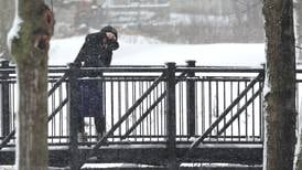 Dangerous wind chills, cold reach northern Illinois, expected through Tuesday: NWS