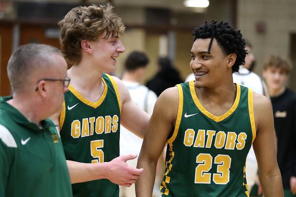 Contributions aplenty as Crystal Lake South rolls past Sycamore