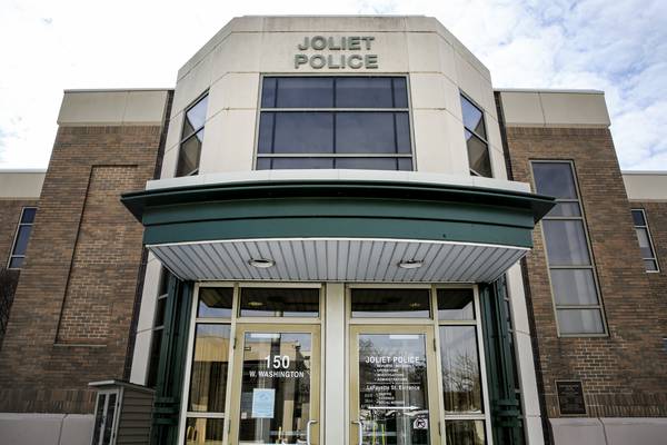 Joliet police plan to create digital crime fighter post