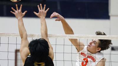 West Aurora tops Naperville North in 3 sets to claim own invite title