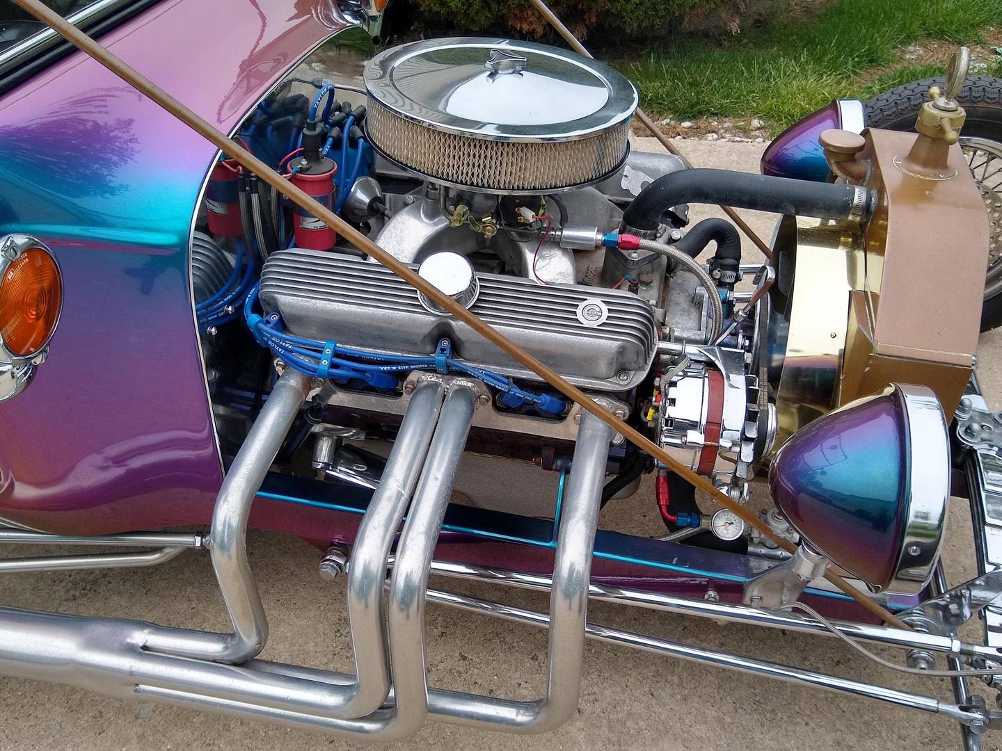 Photos by Rudy Host, Jr. - 1923 Ford T-Bucket Engine
