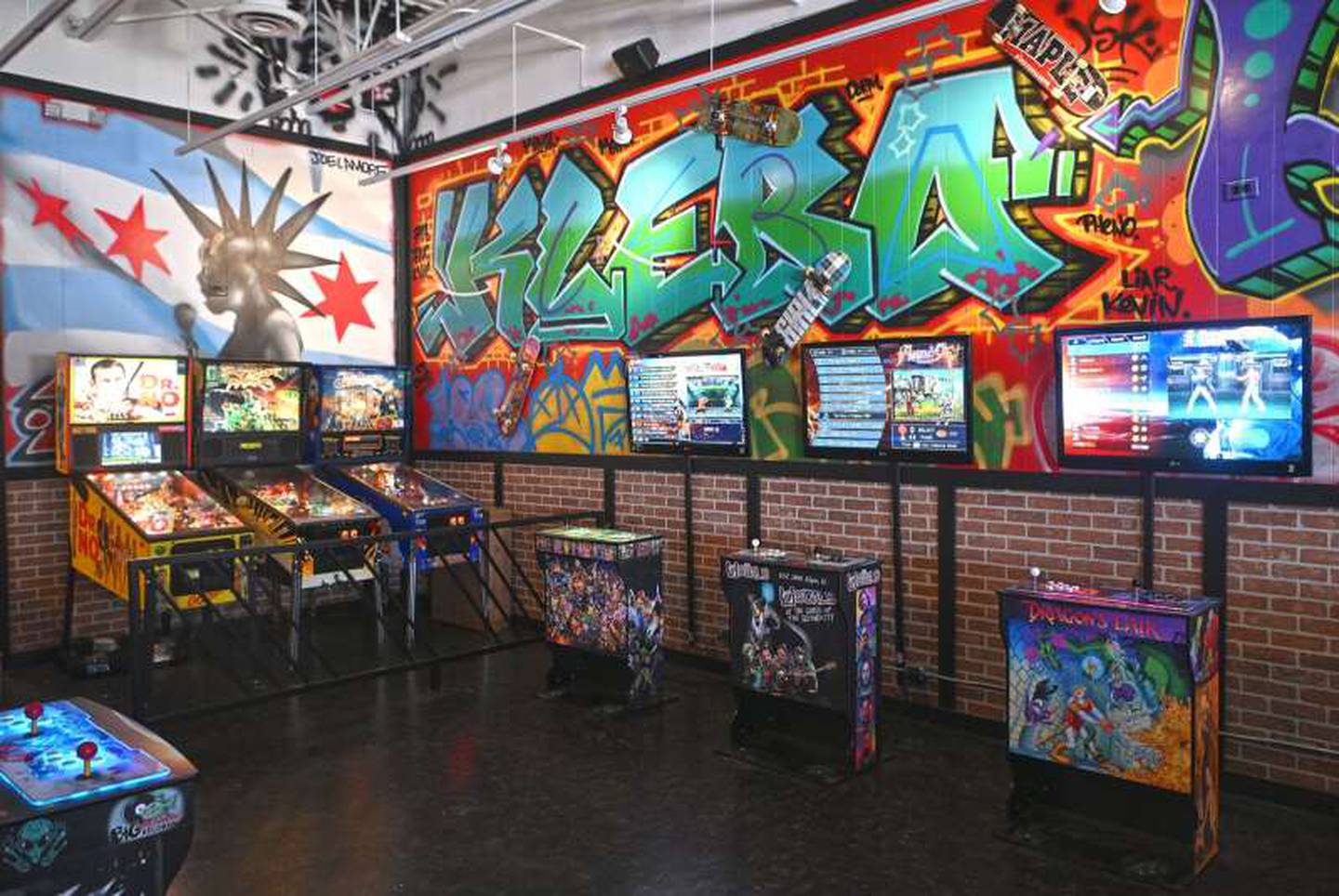 Legit Dogs & Ice in South Elgin has eight classic video game stations that patrons can play for free. They also have several pinball machines that are pay-to-play.