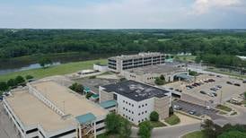 Providers say feds’ new rural health care grants to Illinois won’t cover Medicaid cuts