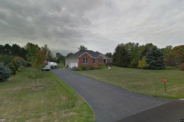 Single-family home sells for $555,000 in Hampshire