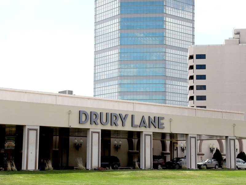 ‘Father of the Bride’ opens April 8 at Drury Lane Theatre