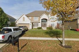 Single-family home sells for $745,000 in Algonquin